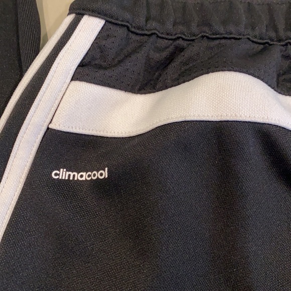 Women’s Adidas Athletic Pants with zippered ankle - Picture 7 of 7